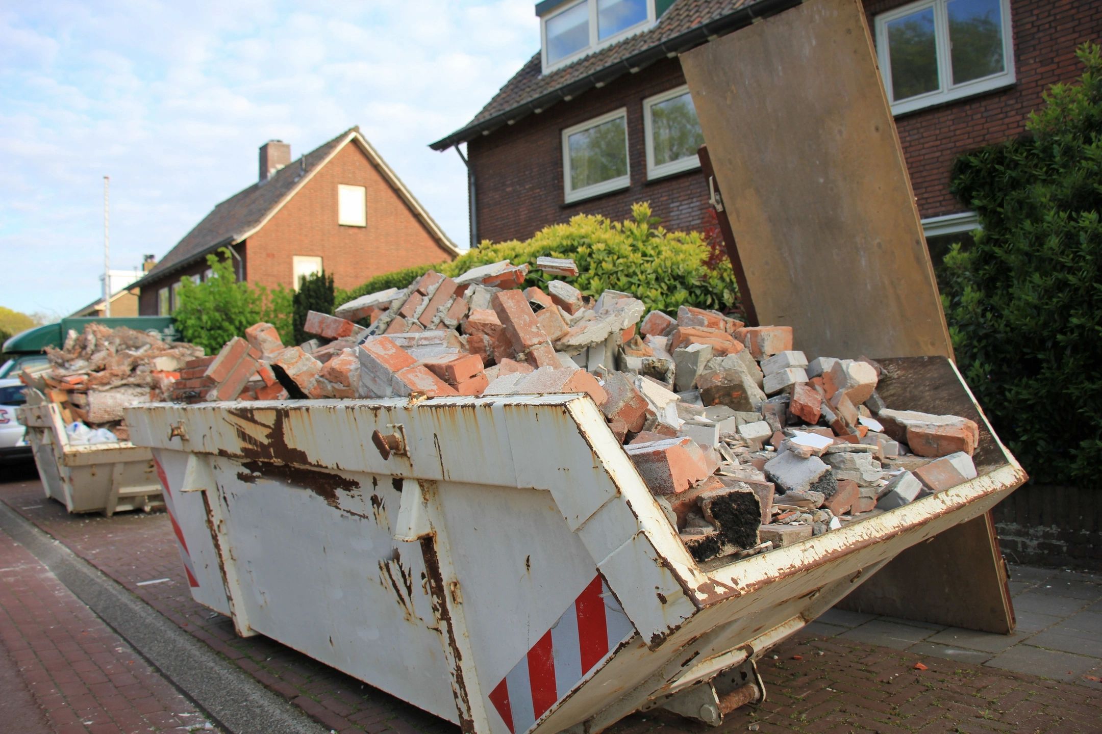 Questions to Ask Before Hiring a Junk Removal Company in Livermore
